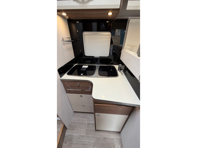 DETHLEFFS TREND T 7057 EB